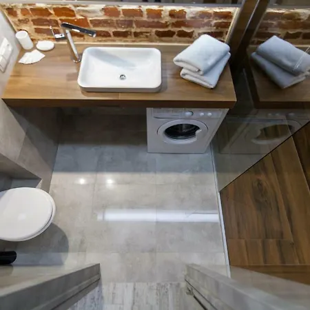 Leogrand Loft On Lychakivska 4 * Lvov