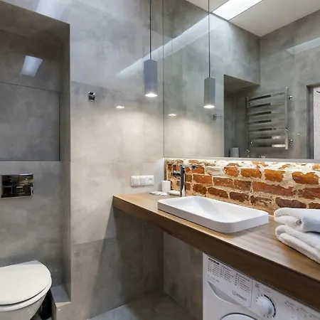 Leogrand Loft On Lychakivska 4 Apartmán