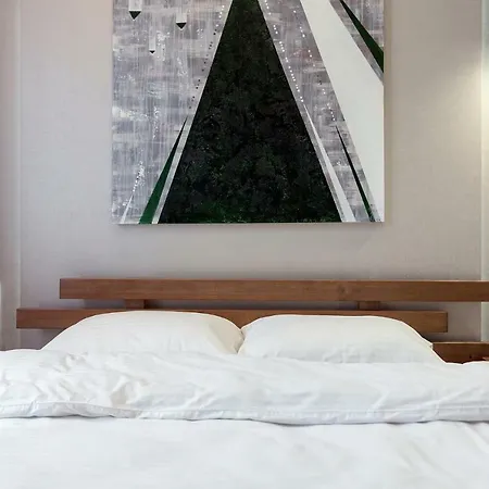 Leogrand Loft On Lychakivska 4 Daire